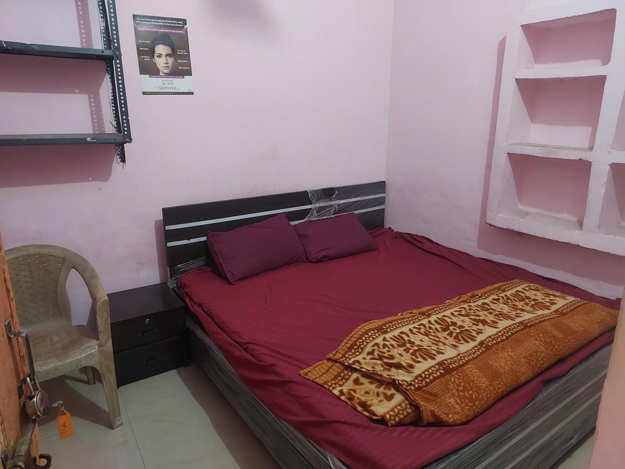 Kanti Devi Seva Sadan Mathura Exterior photo