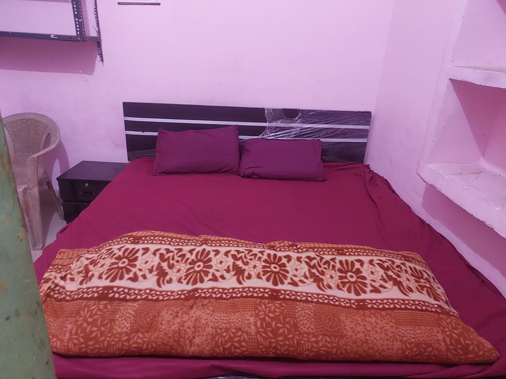Kanti Devi Seva Sadan Mathura Exterior photo
